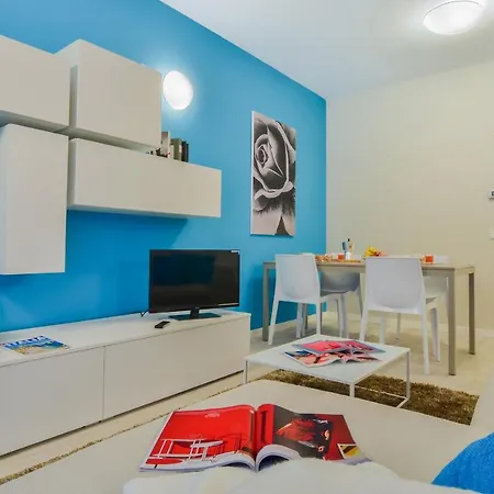 Domino Apt Apartamento *